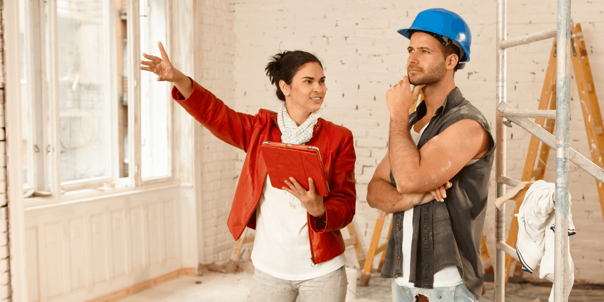 Client and window installer talking